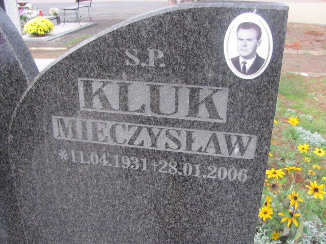 Karolina Kluk 1933 Brzeg Dolny - Grobonet - Wyszukiwarka osób pochowanych