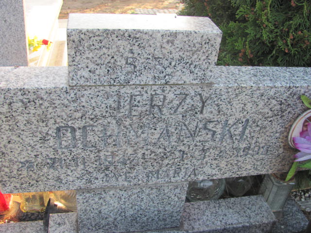 Grób Jerzy Ochmański