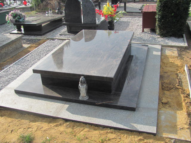 Grób Władysław Siegieniewicz