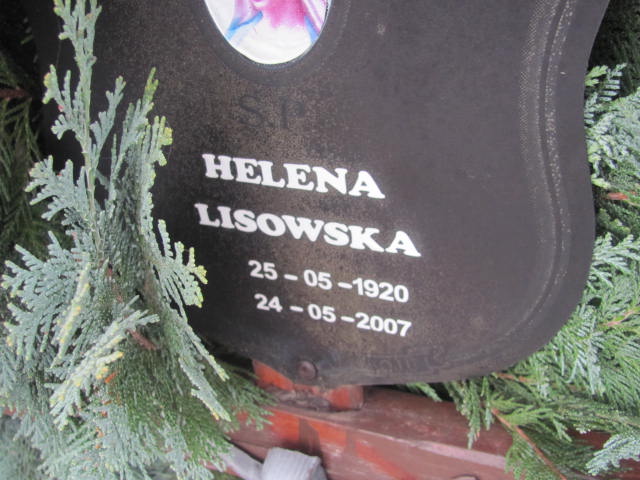 Grób Helena Lisowska