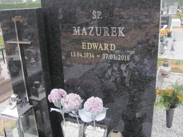 Edward Mazurek 1934 Brzeg Dolny - Grobonet - Wyszukiwarka osób pochowanych